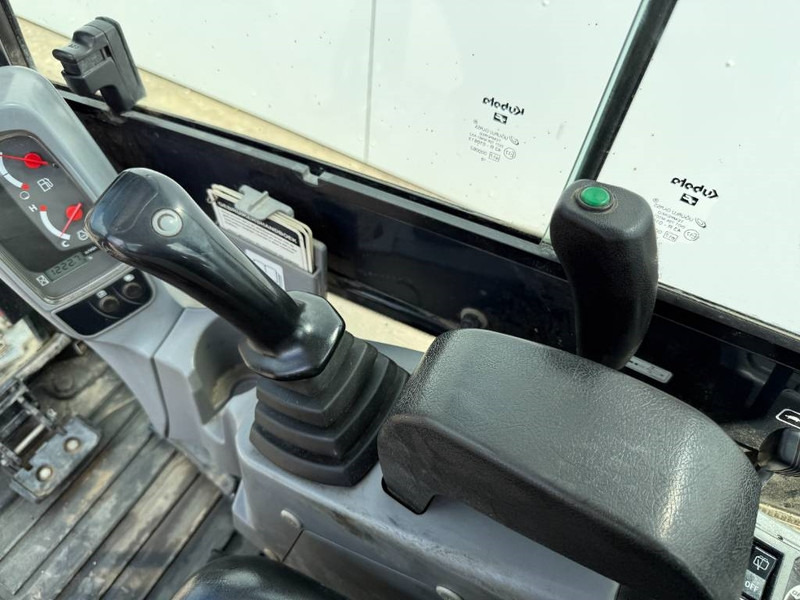 Μίνι εκσκαφέας Kubota KX016-4 - Hammer Lines / Quick Coupler: φωτογραφία 11 Μίνι εκσκαφέας Kubota KX016-4 - Hammer Lines / Quick Coupler: φωτογραφία 11