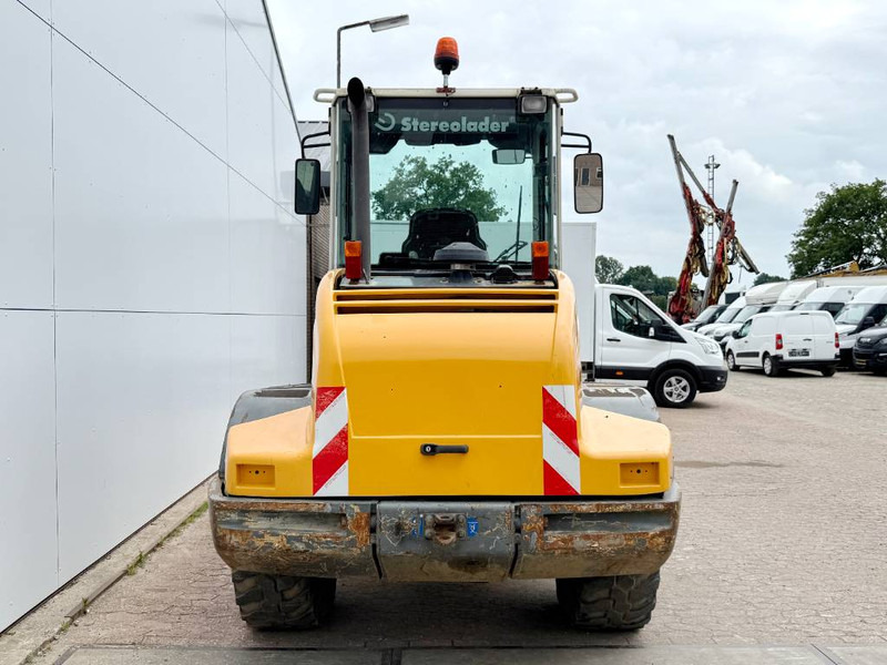 Liebherr L509 - German Machine / Automatic Greasing - Ελαστιχοφόρος φορτωτής: φωτογραφία 4 Liebherr L509 - German Machine / Automatic Greasing - Ελαστιχοφόρος φορτωτής: φωτογραφία 4