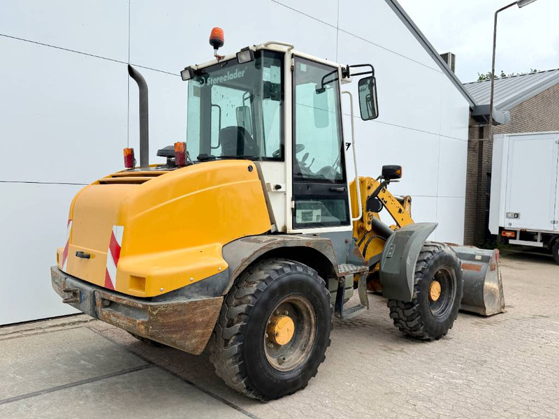 Liebherr L509 - German Machine / Automatic Greasing - Ελαστιχοφόρος φορτωτής: φωτογραφία 5 Liebherr L509 - German Machine / Automatic Greasing - Ελαστιχοφόρος φορτωτής: φωτογραφία 5