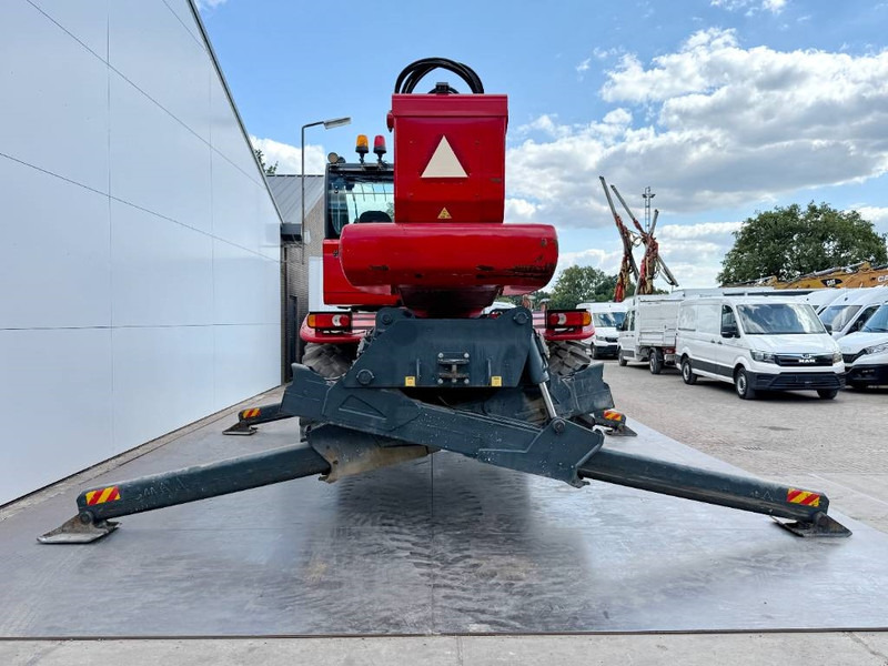 MAGNI RTH5.30 - Remote Control / 4x4x4 / Airco - Τηλεσκοπικός φορτωτής: φωτογραφία 4 MAGNI RTH5.30 - Remote Control / 4x4x4 / Airco - Τηλεσκοπικός φορτωτής: φωτογραφία 4