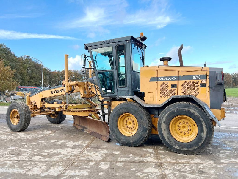 Volvo G740B - Good Working Condition / Multiple Units - Γκρέιντερ: φωτογραφία 2 Volvo G740B - Good Working Condition / Multiple Units - Γκρέιντερ: φωτογραφία 2