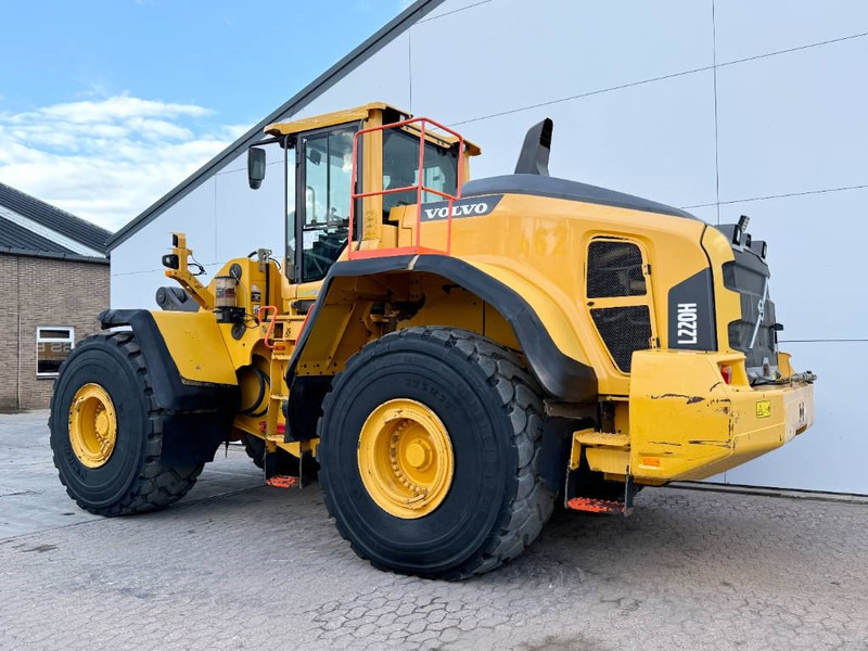 Volvo L220H - German Machine / 3rd Function - Ελαστιχοφόρος φορτωτής: φωτογραφία 3 Volvo L220H - German Machine / 3rd Function - Ελαστιχοφόρος φορτωτής: φωτογραφία 3