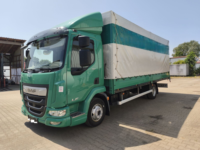 DAF LF 180 FA Plane u. Spriegel Euro 6 4x2 (3) - Φορτηγό μουσαμάς: φωτογραφία 1 DAF LF 180 FA Plane u. Spriegel Euro 6 4x2 (3) - Φορτηγό μουσαμάς: φωτογραφία 1