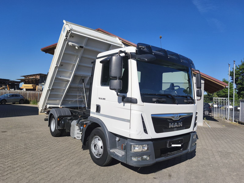 MAN TGL 8.180 Meiller Dreiseitenkipper 3-Sitzer 4x2 Euro 6 AHK (7) - Φορτηγό ανατρεπόμενο: φωτογραφία 1 MAN TGL 8.180 Meiller Dreiseitenkipper 3-Sitzer 4x2 Euro 6 AHK (7) - Φορτηγό ανατρεπόμενο: φωτογραφία 1