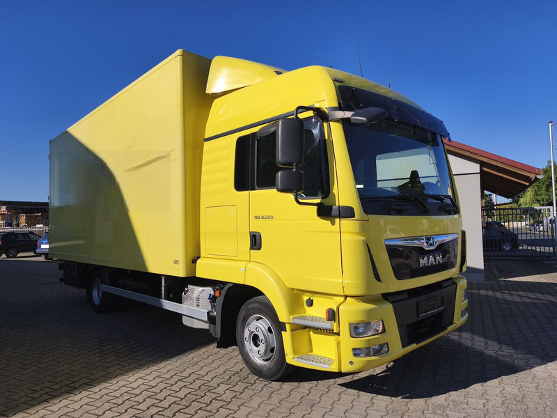 MAN TGL 8.220 Möbelkoffer AHK Euro 6 4x2 (18) - Φορτηγό κόφα: φωτογραφία 1 MAN TGL 8.220 Möbelkoffer AHK Euro 6 4x2 (18) - Φορτηγό κόφα: φωτογραφία 1