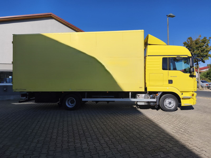 MAN TGL 8.220 Möbelkoffer AHK Euro 6 4x2 (18) - Φορτηγό κόφα: φωτογραφία 4 MAN TGL 8.220 Möbelkoffer AHK Euro 6 4x2 (18) - Φορτηγό κόφα: φωτογραφία 4
