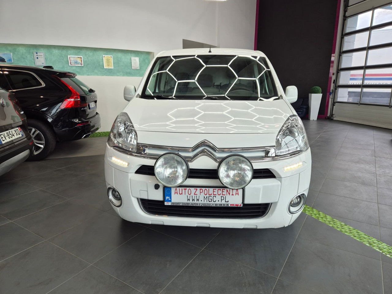 Citroën Berlingo 1.6 HDI 4X4 / Facelift / LOW KM / Serviced - Μικρό βαν: φωτογραφία 3 Citroën Berlingo 1.6 HDI 4X4 / Facelift / LOW KM / Serviced - Μικρό βαν: φωτογραφία 3