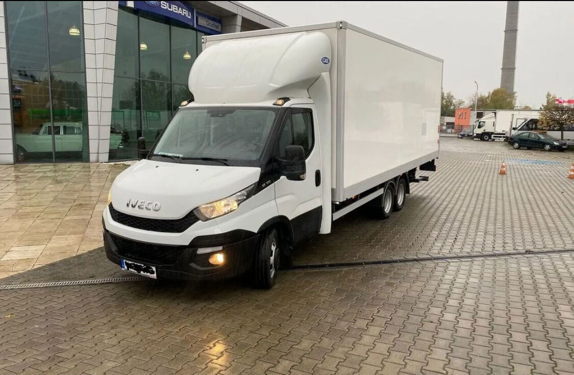 Iveco Daily 35C18 35C180 / Container / Veldhuizen Trailer / KAT. B+E - Επαγγελματικό αυτοκίνητο κόφα: φωτογραφία 1 Iveco Daily 35C18 35C180 / Container / Veldhuizen Trailer / KAT. B+E - Επαγγελματικό αυτοκίνητο κόφα: φωτογραφία 1