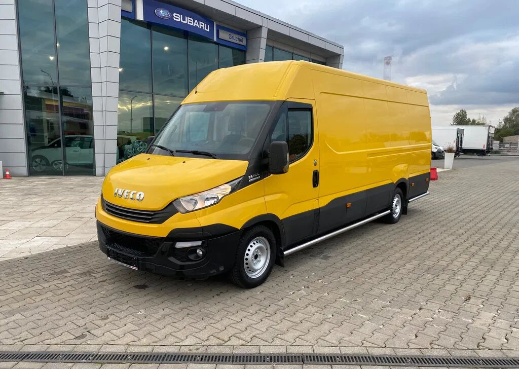 Iveco Daily 35S16 HI-Matic / 1 Owner / L4H2 / MAX / Webasto / Great C - Βαν: φωτογραφία 2 Iveco Daily 35S16 HI-Matic / 1 Owner / L4H2 / MAX / Webasto / Great C - Βαν: φωτογραφία 2