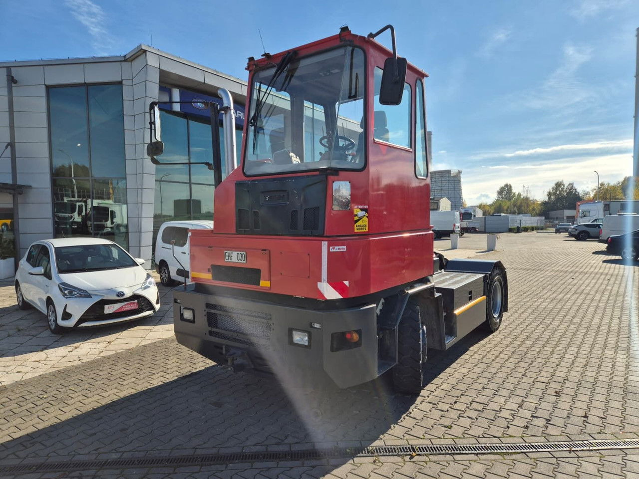Kalmar TR618i / 1 Owner / LOW KM / Works Great / NEW Tire S - Τράκτορες τελωνείων: φωτογραφία 2 Kalmar TR618i / 1 Owner / LOW KM / Works Great / NEW Tire S - Τράκτορες τελωνείων: φωτογραφία 2