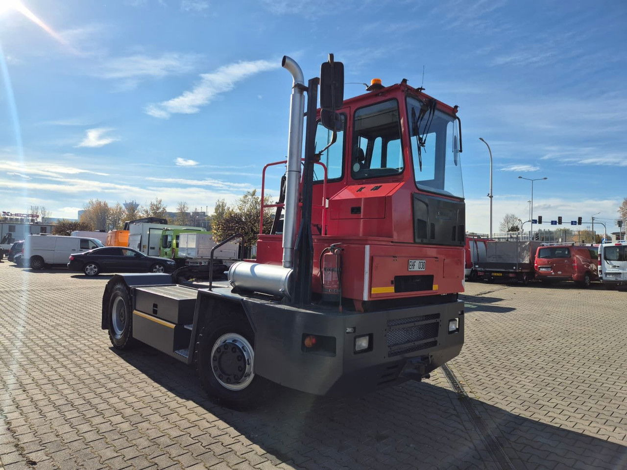 Kalmar TR618i / 1 Owner / LOW KM / Works Great / NEW Tire S - Τράκτορες τελωνείων: φωτογραφία 5 Kalmar TR618i / 1 Owner / LOW KM / Works Great / NEW Tire S - Τράκτορες τελωνείων: φωτογραφία 5