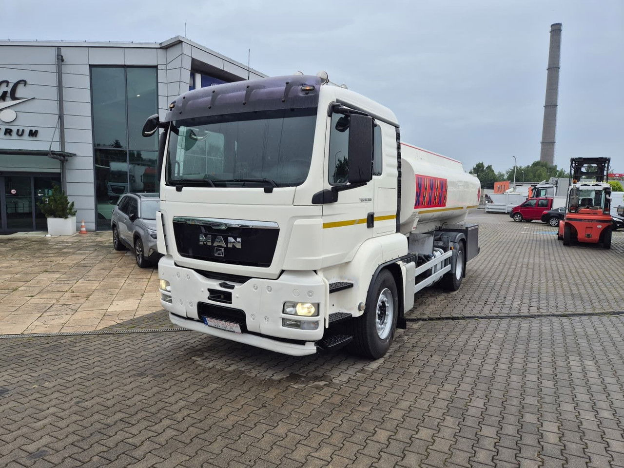 MAN TGS 18.360 OIL Transport / Good Condition - Φορτηγό βυτιοφόρο: φωτογραφία 3 MAN TGS 18.360 OIL Transport / Good Condition - Φορτηγό βυτιοφόρο: φωτογραφία 3