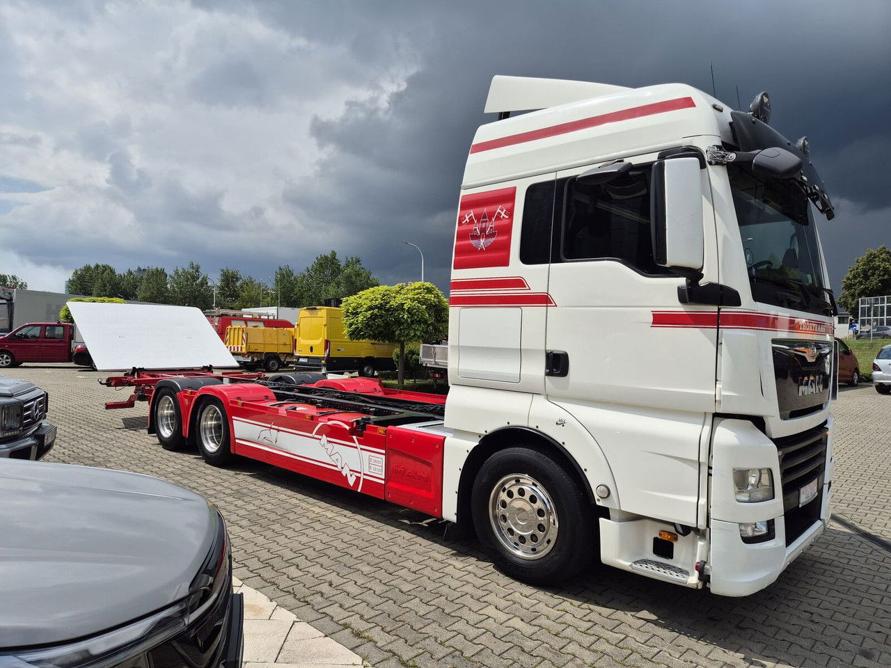 MAN TGX 28 28.420 , 6x2-2 LL / Trailer HFR KM 20 / 1 Owner / E6 /Guaran - Φορτηγό μεταφοράς εμπορευματοκιβωτίων/ Κινητό αμάξωμα: φωτογραφία 5 MAN TGX 28 28.420 , 6x2-2 LL / Trailer HFR KM 20 / 1 Owner / E6 /Guaran - Φορτηγό μεταφοράς εμπορευματοκιβωτίων/ Κινητό αμάξωμα: φωτογραφία 5
