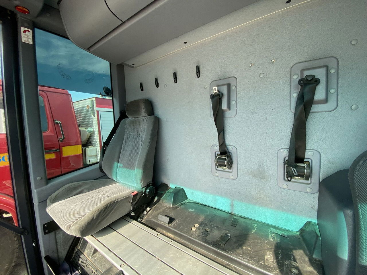 Leasing Mercedes-Benz Econic 2628 Eqonic 2628 - 1 Owner / LOW KM / Works Great Mercedes-Benz Econic 2628 Eqonic 2628 - 1 Owner / LOW KM / Works Great: φωτογραφία 27 Leasing Mercedes-Benz Econic 2628 Eqonic 2628 - 1 Owner / LOW KM / Works Great Mercedes-Benz Econic 2628 Eqonic 2628 - 1 Owner / LOW KM / Works Great: φωτογραφία 27