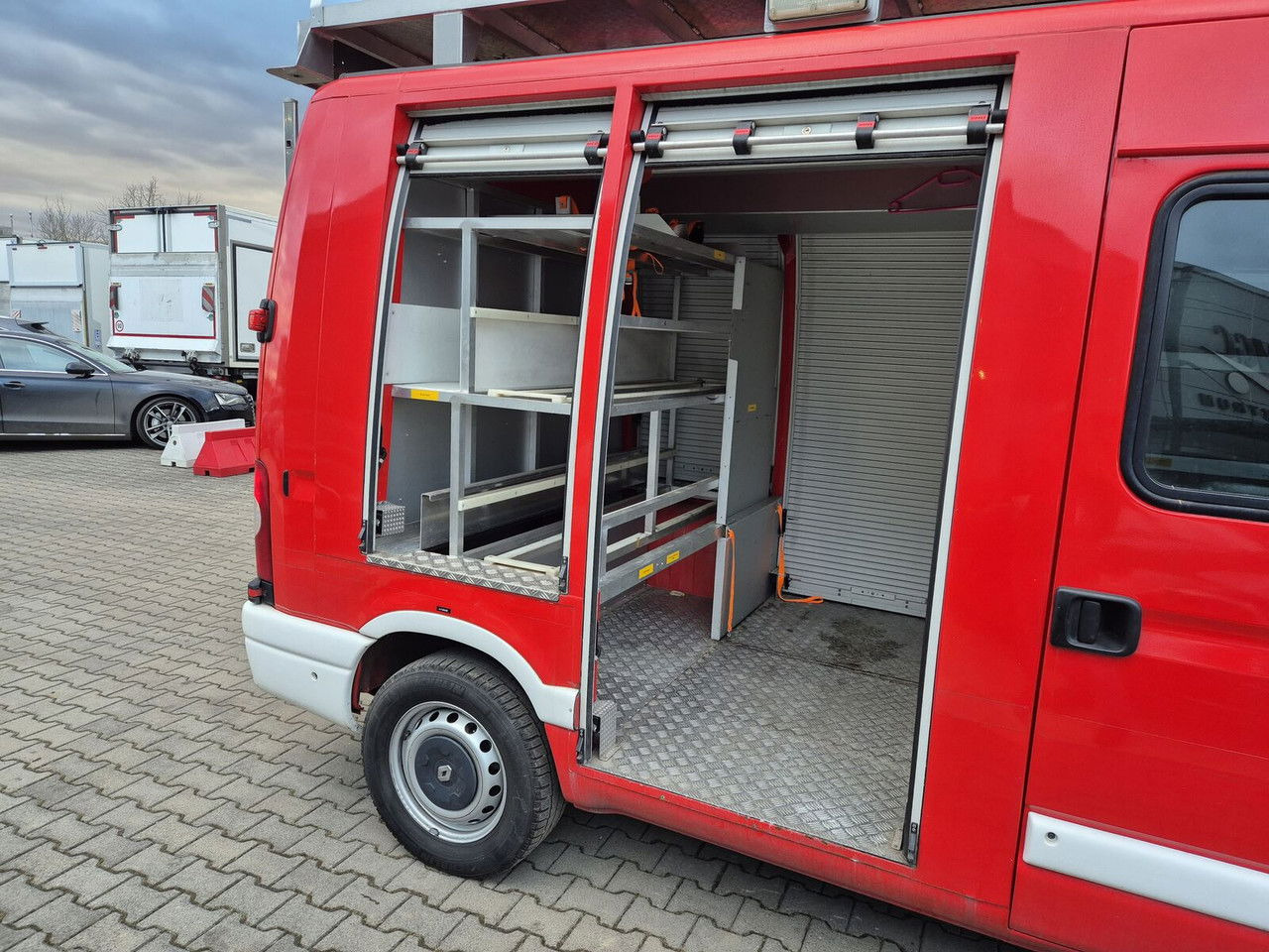 Πυροσβεστικό όχημα Renault Master 2.5 DCi / Only 25TKM / Like NEW / WE Have 3 THE Same: φωτογραφία 21