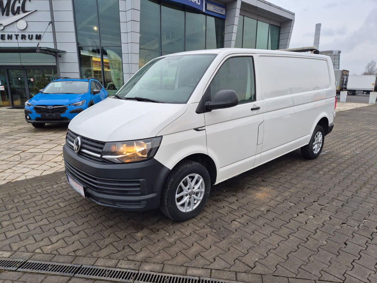 Volkswagen Transporter T6 2.0 TDi DSG / 1 Owner / Long / Serviced - Βαν: φωτογραφία 1 Volkswagen Transporter T6 2.0 TDi DSG / 1 Owner / Long / Serviced - Βαν: φωτογραφία 1
