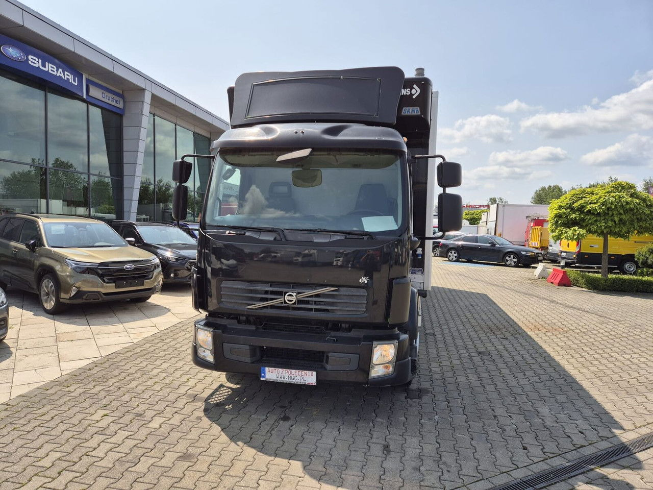 Volvo FL 240 - Φορτηγό κόφα: φωτογραφία 3 Volvo FL 240 - Φορτηγό κόφα: φωτογραφία 3