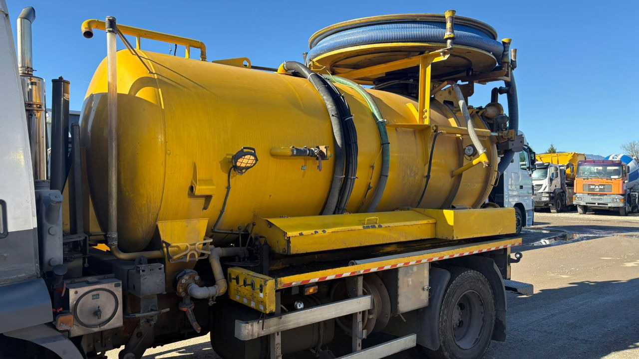 DAF AE55 4x2 vacuum + pressure truck - 8000 liters - Όχημα εκκένωσης βόθρων: φωτογραφία 2 DAF AE55 4x2 vacuum + pressure truck - 8000 liters - Όχημα εκκένωσης βόθρων: φωτογραφία 2