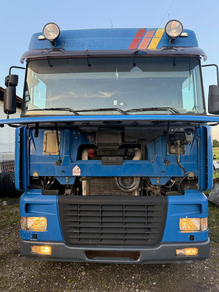 DAF XF 95.380 6X2 stake body - Άλλα μηχανήματα: φωτογραφία 4 DAF XF 95.380 6X2 stake body - Άλλα μηχανήματα: φωτογραφία 4