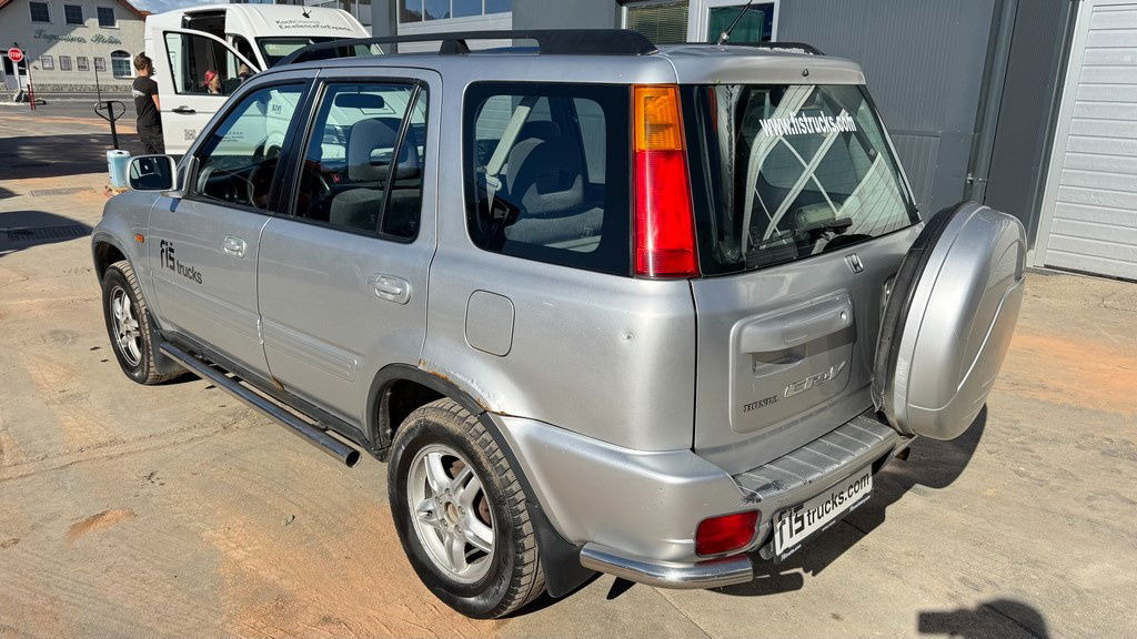 Honda CRV 2.0 - Petrol - AIR Condition - 5 Doors - SUV: φωτογραφία 5 Honda CRV 2.0 - Petrol - AIR Condition - 5 Doors - SUV: φωτογραφία 5