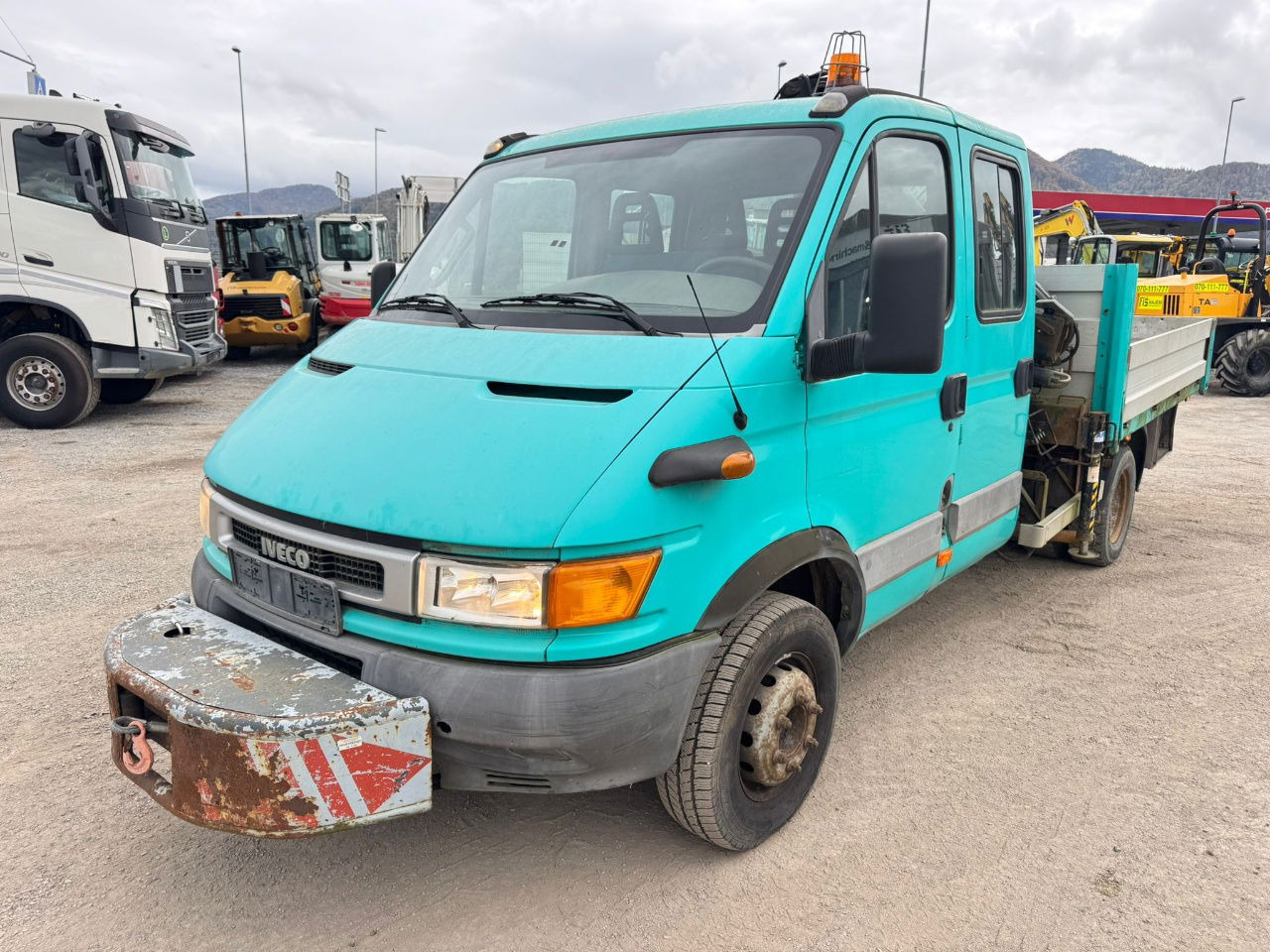 Iveco Daily 65 C15 stake body - Hiab 045-3 - 7.5M - Μικρό φορτηγό με καρότσα, Διπλοκάμπινο ελαφρύ επαγγελματικό: φωτογραφία 1 Iveco Daily 65 C15 stake body - Hiab 045-3 - 7.5M - Μικρό φορτηγό με καρότσα, Διπλοκάμπινο ελαφρύ επαγγελματικό: φωτογραφία 1