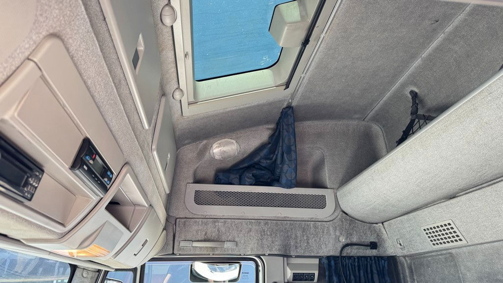 Leasing  Iveco EuroCargo 160 E24 4X2 tarpaulin - air condition Iveco EuroCargo 160 E24 4X2 tarpaulin - air condition: φωτογραφία 24