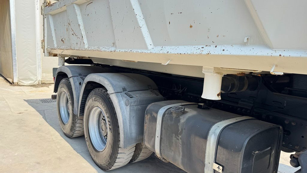 MAN TGS 33.400 6x4 bordmatic tipper - 208.000km - Φορτηγό ανατρεπόμενο: φωτογραφία 5 MAN TGS 33.400 6x4 bordmatic tipper - 208.000km - Φορτηγό ανατρεπόμενο: φωτογραφία 5