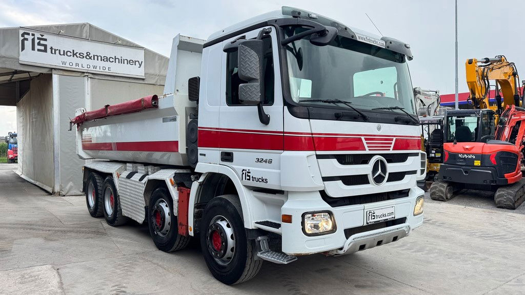 Mercedes-Benz Actros 3246 8X4 mulda tipper - retarder - hydr. back door - Φορτηγό ανατρεπόμενο: φωτογραφία 4 Mercedes-Benz Actros 3246 8X4 mulda tipper - retarder - hydr. back door - Φορτηγό ανατρεπόμενο: φωτογραφία 4