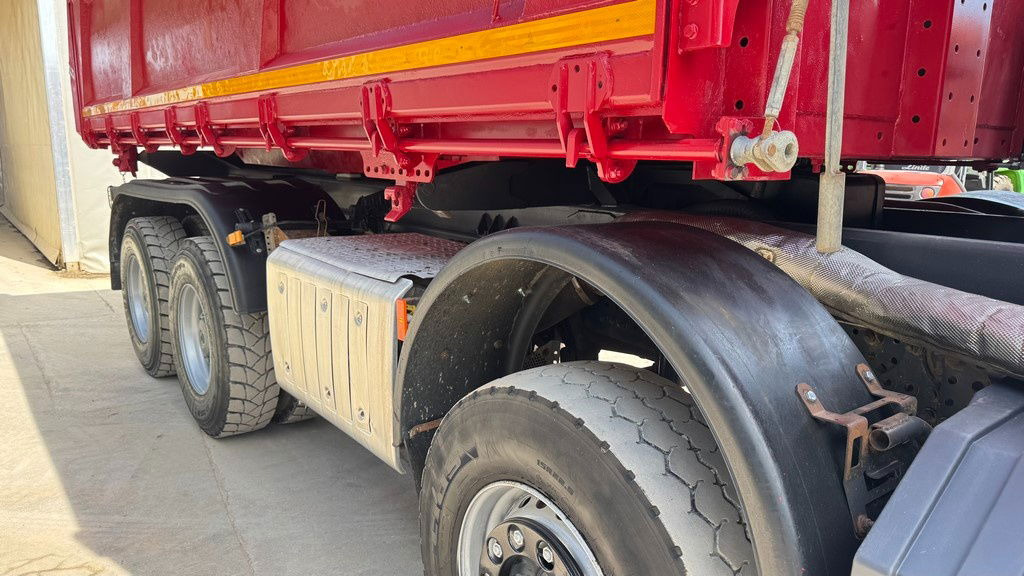 Mercedes-Benz Arocs 4145 8X4 tipper - bordmatic - Φορτηγό ανατρεπόμενο: φωτογραφία 4 Mercedes-Benz Arocs 4145 8X4 tipper - bordmatic - Φορτηγό ανατρεπόμενο: φωτογραφία 4