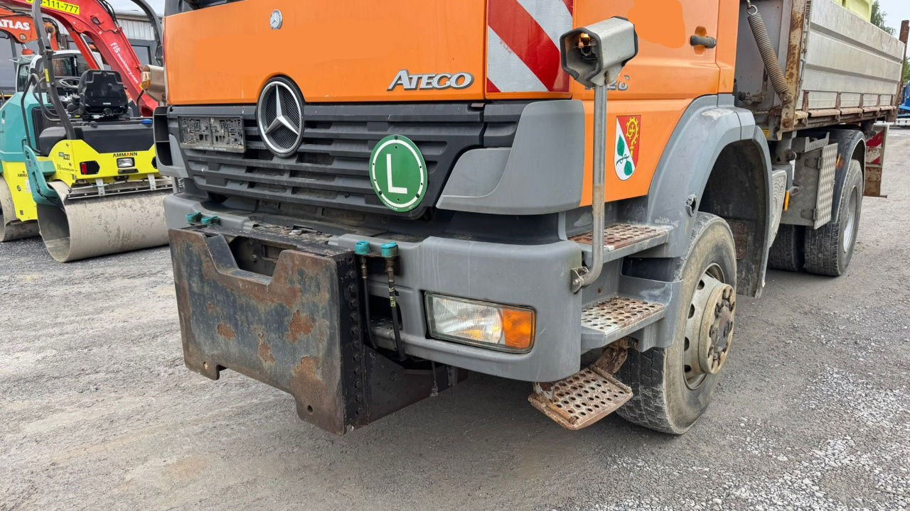 Mercedes-Benz Atego 1828 AK 4X4 meiller tipper - snow plow - salt spreader - Φορτηγό ανατρεπόμενο: φωτογραφία 2 Mercedes-Benz Atego 1828 AK 4X4 meiller tipper - snow plow - salt spreader - Φορτηγό ανατρεπόμενο: φωτογραφία 2