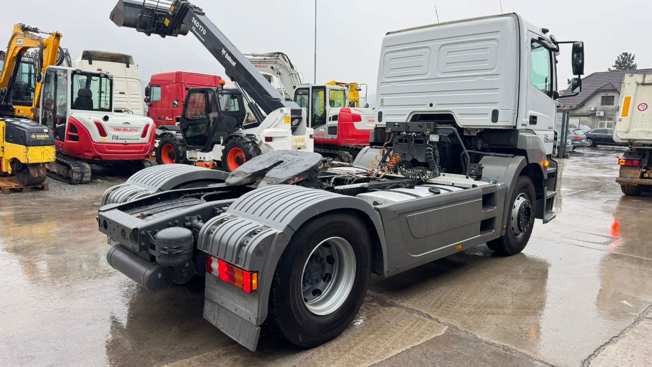 Mercedes-Benz Axor 1836 4x2 tipper hydraulics - Τράκτορας: φωτογραφία 3 Mercedes-Benz Axor 1836 4x2 tipper hydraulics - Τράκτορας: φωτογραφία 3