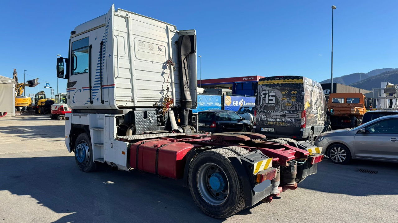 Renault Magnum 390 4X2 tractor unit - Τράκτορας: φωτογραφία 5 Renault Magnum 390 4X2 tractor unit - Τράκτορας: φωτογραφία 5