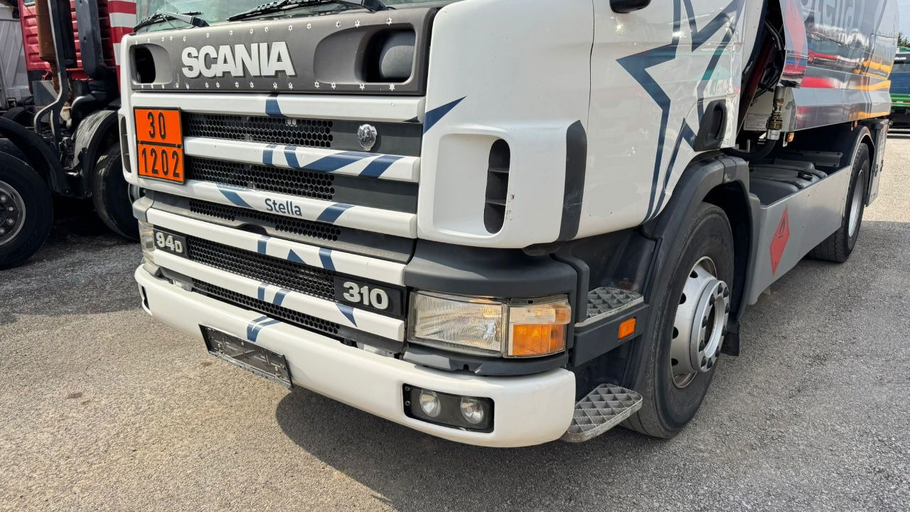Scania 94D 310 4x2 tank truck - 14.200 liters - Φορτηγό βυτιοφόρο: φωτογραφία 2 Scania 94D 310 4x2 tank truck - 14.200 liters - Φορτηγό βυτιοφόρο: φωτογραφία 2