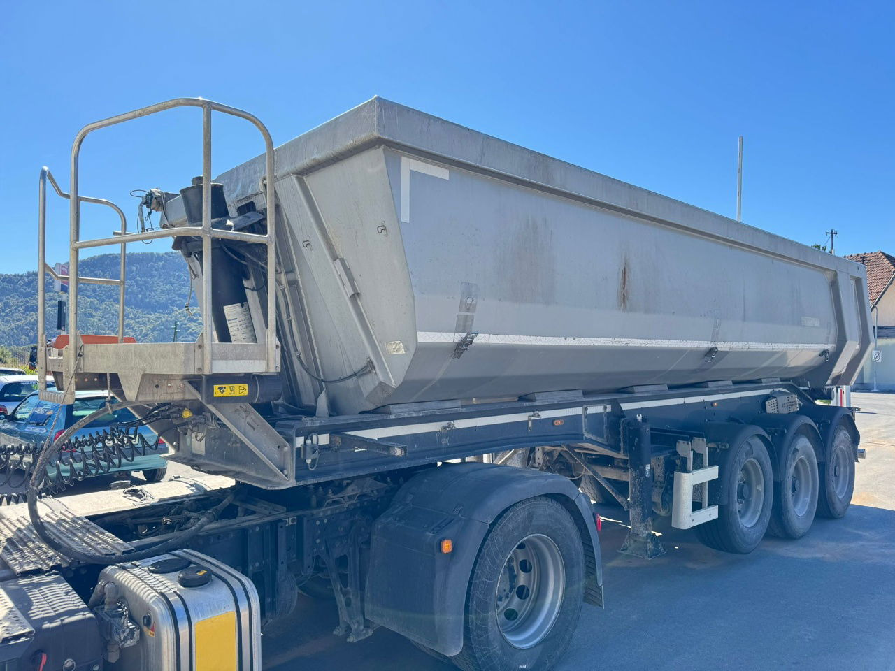 Schwarzmüller AR HKS 3 - 3-Axle Tipper Trailer - ALU - Επικαθήμενο ανατρεπόμενο: φωτογραφία 1 Schwarzmüller AR HKS 3 - 3-Axle Tipper Trailer - ALU - Επικαθήμενο ανατρεπόμενο: φωτογραφία 1