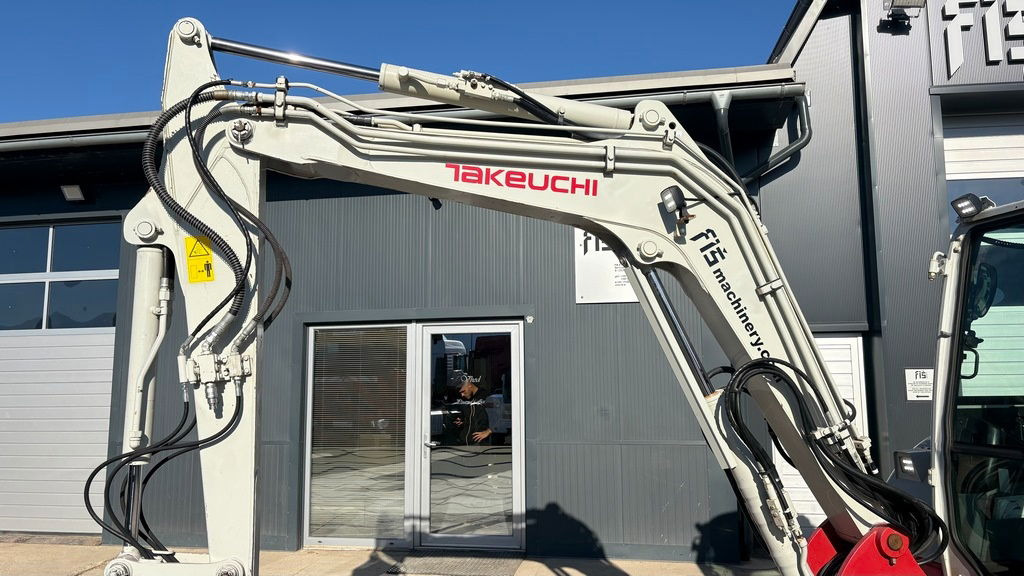 Takeuchi TB250-2 - 2021 Year - 1825 Hours - Powertilt -3X Buckets - Μίνι εκσκαφέας: φωτογραφία 4 Takeuchi TB250-2 - 2021 Year - 1825 Hours - Powertilt -3X Buckets - Μίνι εκσκαφέας: φωτογραφία 4