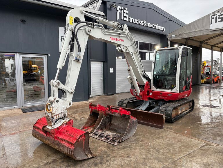 Takeuchi TB370 - Powertilt - 3X Buckets - 2021 Year - 3025 Working Hours - Μίνι εκσκαφέας: φωτογραφία 1 Takeuchi TB370 - Powertilt - 3X Buckets - 2021 Year - 3025 Working Hours - Μίνι εκσκαφέας: φωτογραφία 1