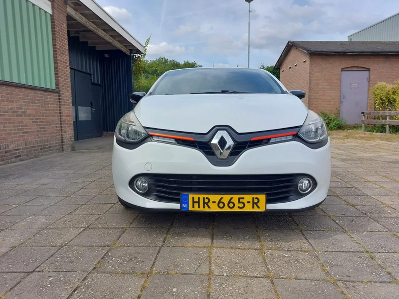 Renault Clio Clio 0.9 TCE - Hatchback: φωτογραφία 5 Renault Clio Clio 0.9 TCE - Hatchback: φωτογραφία 5