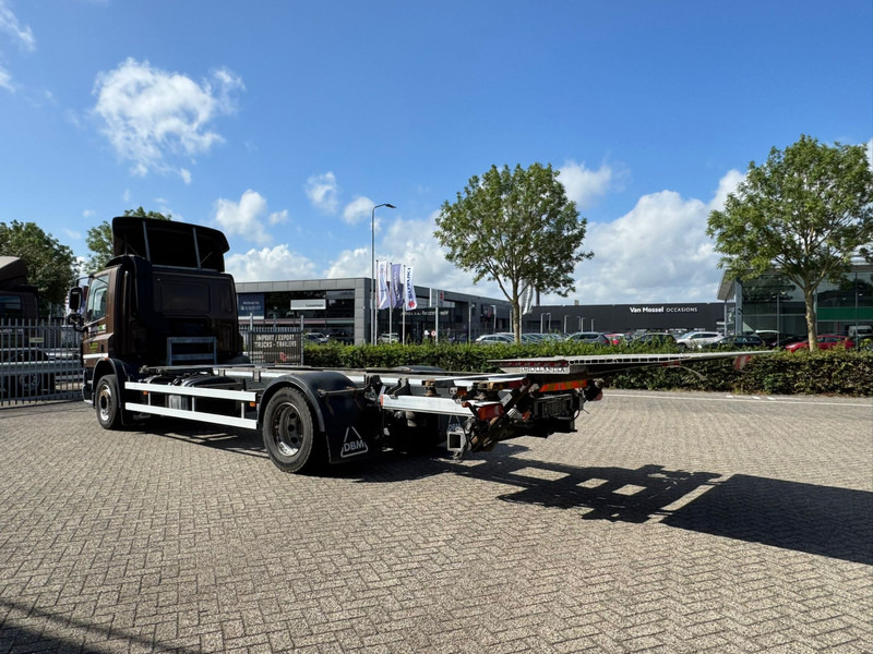 DAF CF65 220 - Φορτηγό μεταφοράς εμπορευματοκιβωτίων/ Κινητό αμάξωμα: φωτογραφία 3 DAF CF65 220 - Φορτηγό μεταφοράς εμπορευματοκιβωτίων/ Κινητό αμάξωμα: φωτογραφία 3