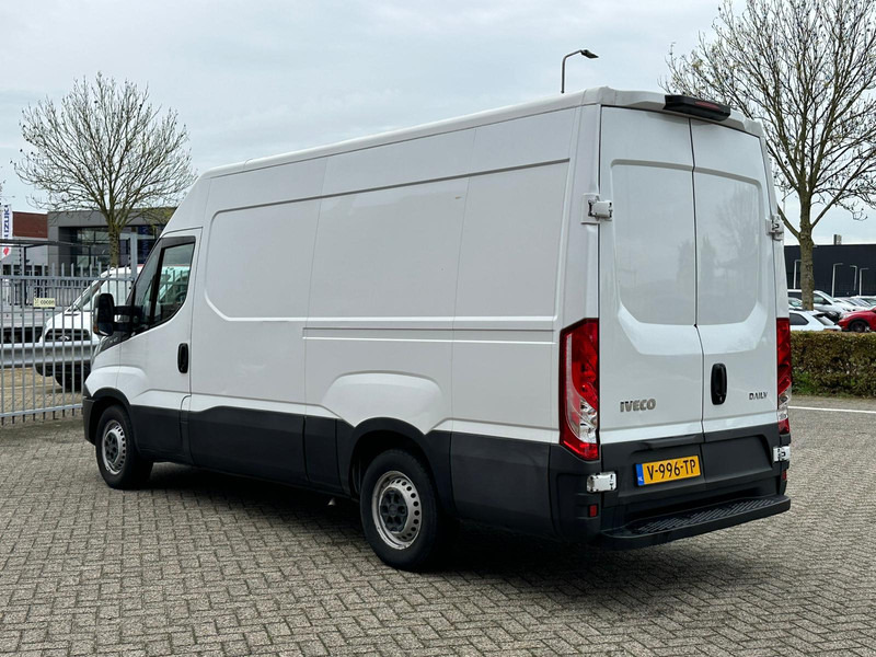 Iveco Daily 35S14 Enkellucht Laadbrug - Βαν: φωτογραφία 3 Iveco Daily 35S14 Enkellucht Laadbrug - Βαν: φωτογραφία 3