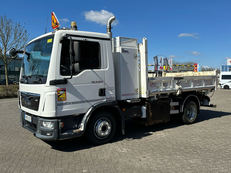 MAN TGL 8.220 2 sides tipper Kipper - Φορτηγό ανατρεπόμενο: φωτογραφία 5 MAN TGL 8.220 2 sides tipper Kipper - Φορτηγό ανατρεπόμενο: φωτογραφία 5