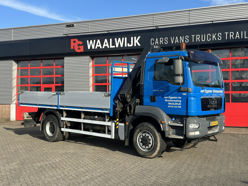 MAN TGM 18-290 4x4 Kraan met Open laadbak HMF Kraan 13 T - Φορτηγό με γερανό: φωτογραφία 3 MAN TGM 18-290 4x4 Kraan met Open laadbak HMF Kraan 13 T - Φορτηγό με γερανό: φωτογραφία 3