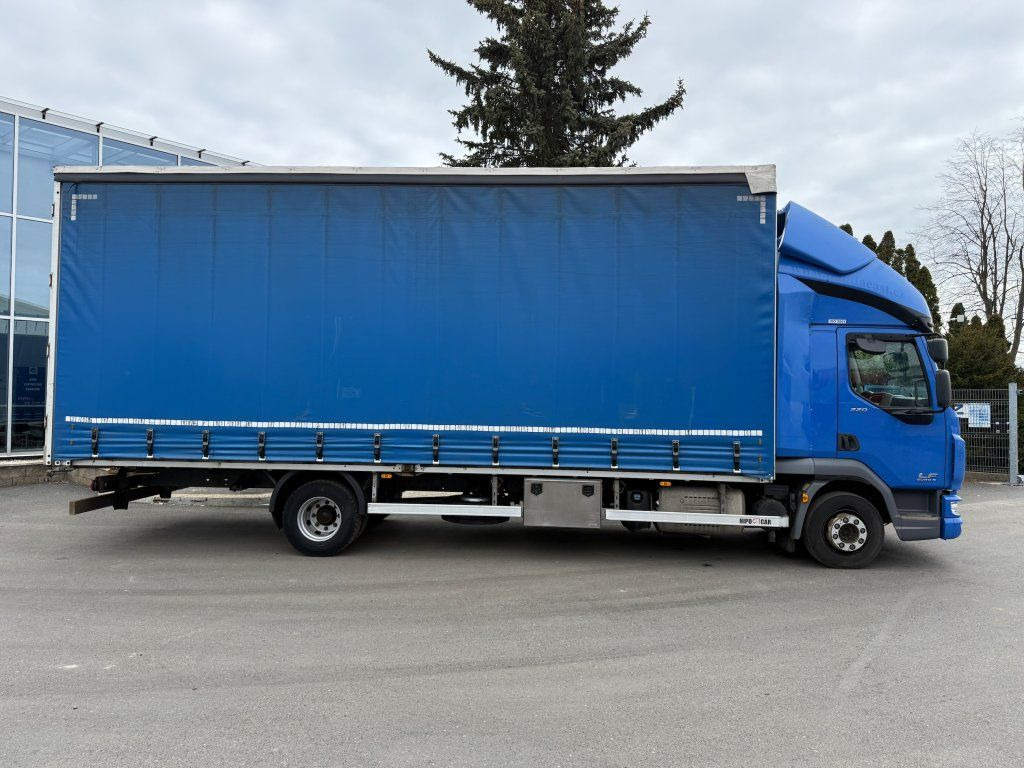 DAF LF220 EURO 6 - Φορτηγό μουσαμάς: φωτογραφία 3 DAF LF220 EURO 6 - Φορτηγό μουσαμάς: φωτογραφία 3