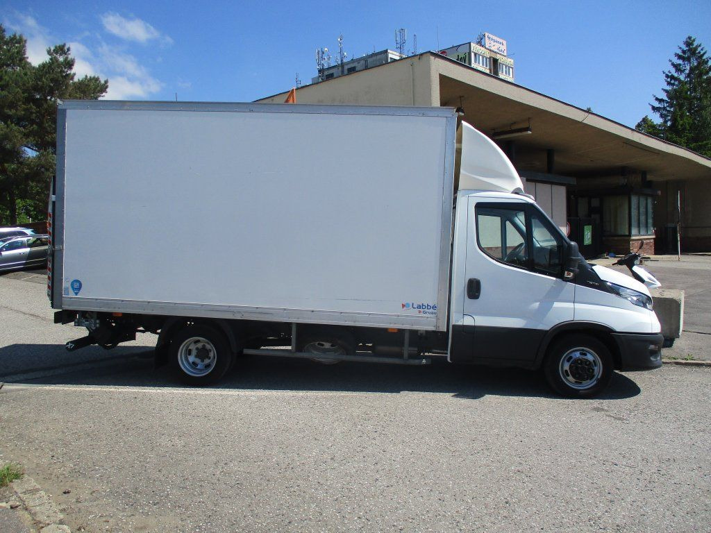 Iveco Daily 35C16 3.0 - Επαγγελματικό αυτοκίνητο κόφα: φωτογραφία 4 Iveco Daily 35C16 3.0 - Επαγγελματικό αυτοκίνητο κόφα: φωτογραφία 4