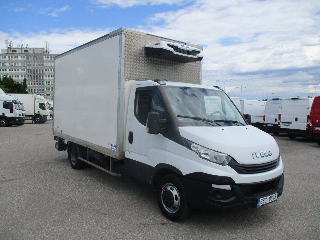 Iveco Daily 35C16 Dhollandia - Επαγγελματικό αυτοκίνητο ψυγείο: φωτογραφία 3 Iveco Daily 35C16 Dhollandia - Επαγγελματικό αυτοκίνητο ψυγείο: φωτογραφία 3