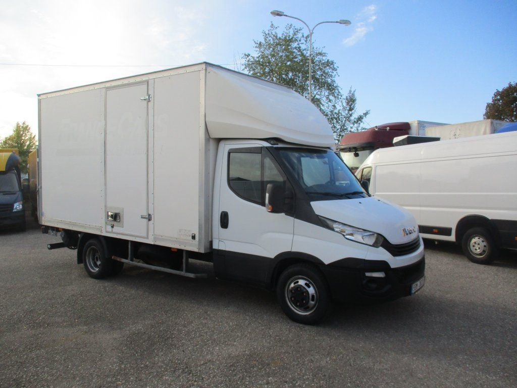 Iveco Daily 35C16 , Höhe 2,3m - Επαγγελματικό αυτοκίνητο κόφα: φωτογραφία 2 Iveco Daily 35C16 , Höhe 2,3m - Επαγγελματικό αυτοκίνητο κόφα: φωτογραφία 2