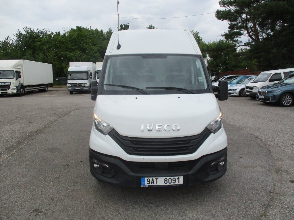 Iveco Daily 35S16 - Βαν: φωτογραφία 2 Iveco Daily 35S16 - Βαν: φωτογραφία 2