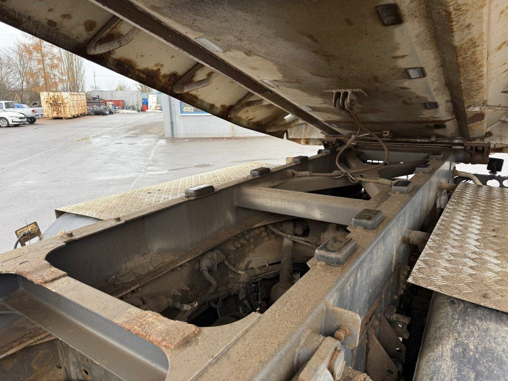 Φορτηγό ανατρεπόμενο Iveco FM440 8x6: φωτογραφία 12