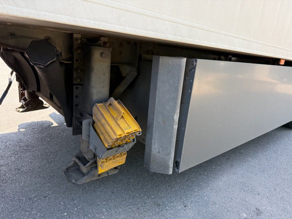 Lamberet LVF S3 Carrier Maxima 1300 - Επικαθήμενο κόφα: φωτογραφία 5 Lamberet LVF S3 Carrier Maxima 1300 - Επικαθήμενο κόφα: φωτογραφία 5
