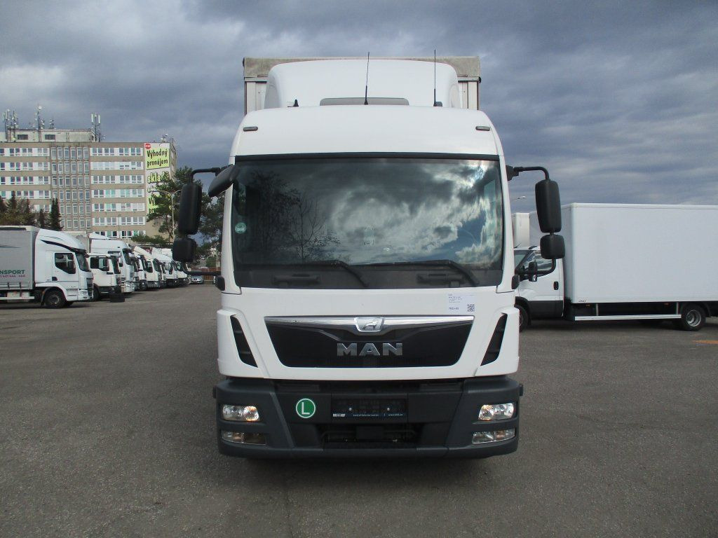 MAN TGL12.250 - Φορτηγό μουσαμάς: φωτογραφία 2 MAN TGL12.250 - Φορτηγό μουσαμάς: φωτογραφία 2