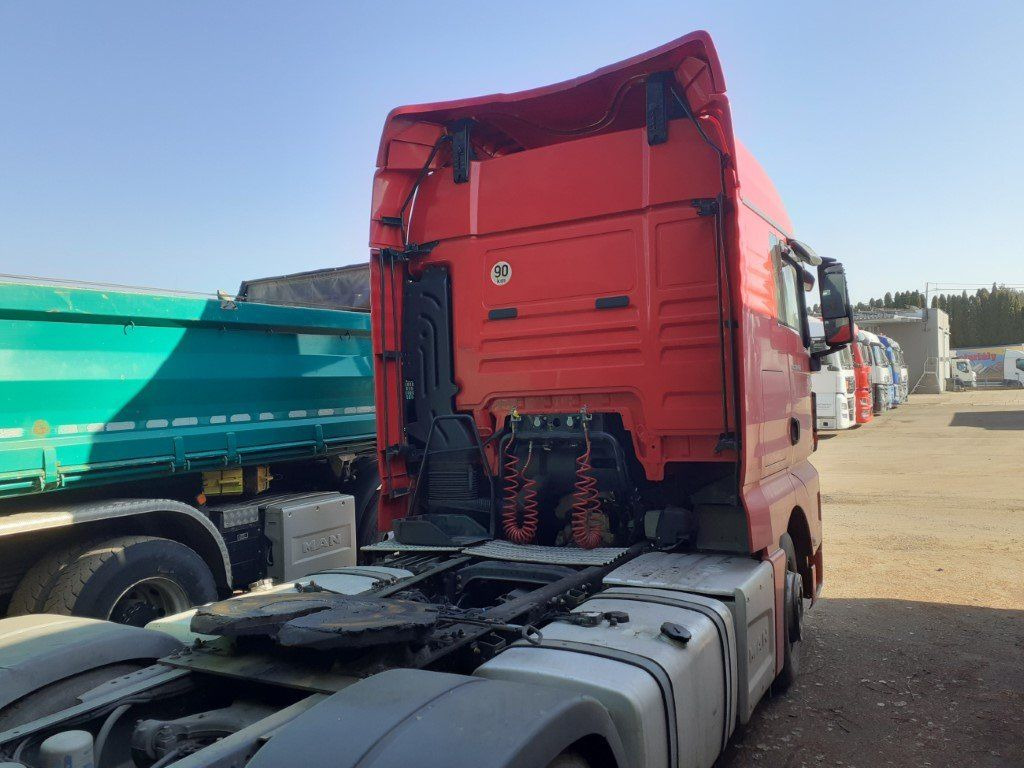 MAN TGX18.460 XLX Motorschaden/engine damage - Τράκτορας: φωτογραφία 4 MAN TGX18.460 XLX Motorschaden/engine damage - Τράκτορας: φωτογραφία 4